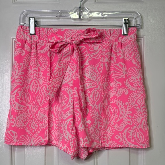 Lilly Pulitzer Pants - NWOT Lilly Pulitzer Myles Tie Front Havana Pink High Waist Shorts